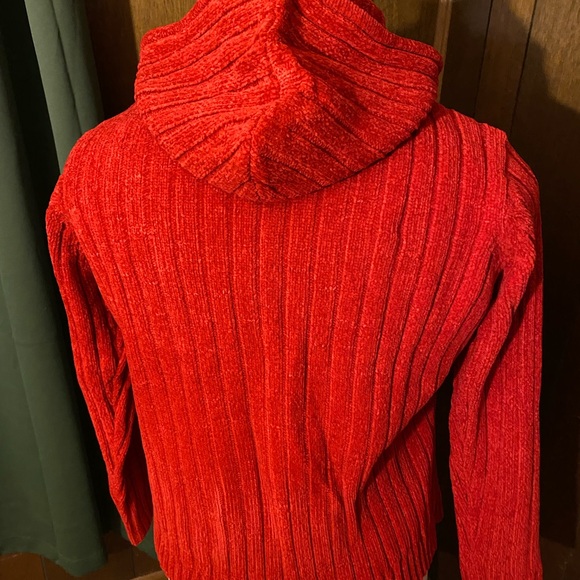 Classic Elements Red Zip front Hoodie sweater M (10-12) NWT - Picture 2 of 2